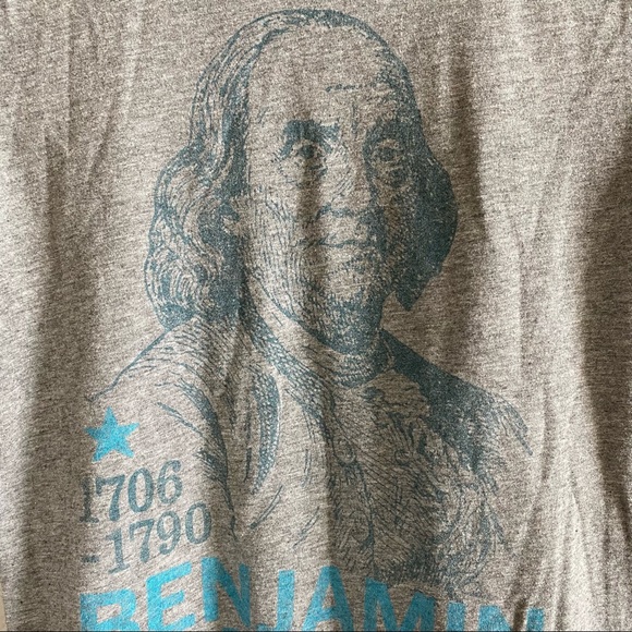 Kids Benjamin Franklin Gray T-shirt EUC Size L (8) - Picture 5 of 5